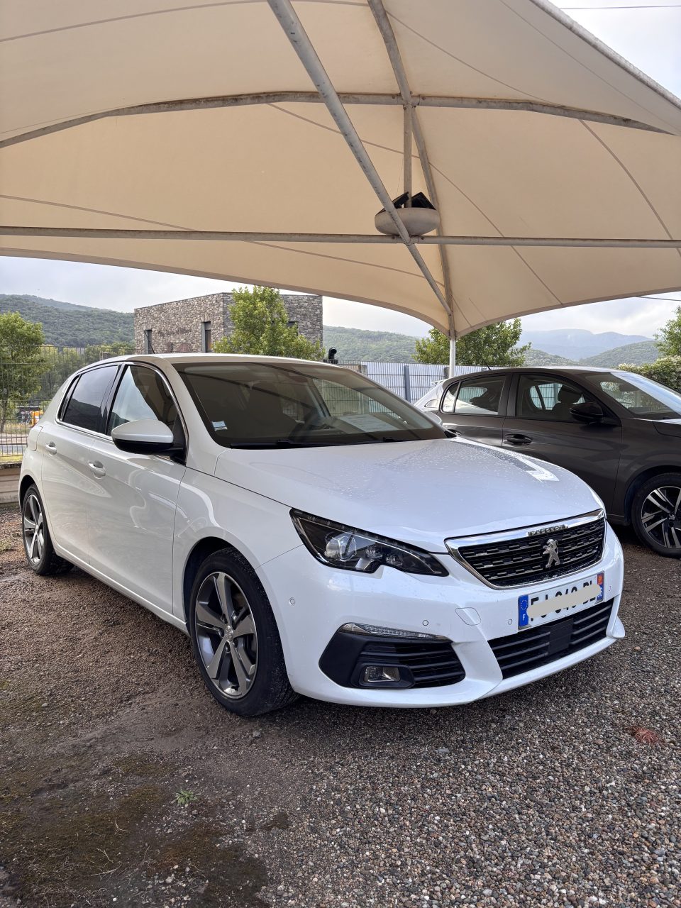 Peugeot 308 ALLURE BUINESS, blanc — photo 1