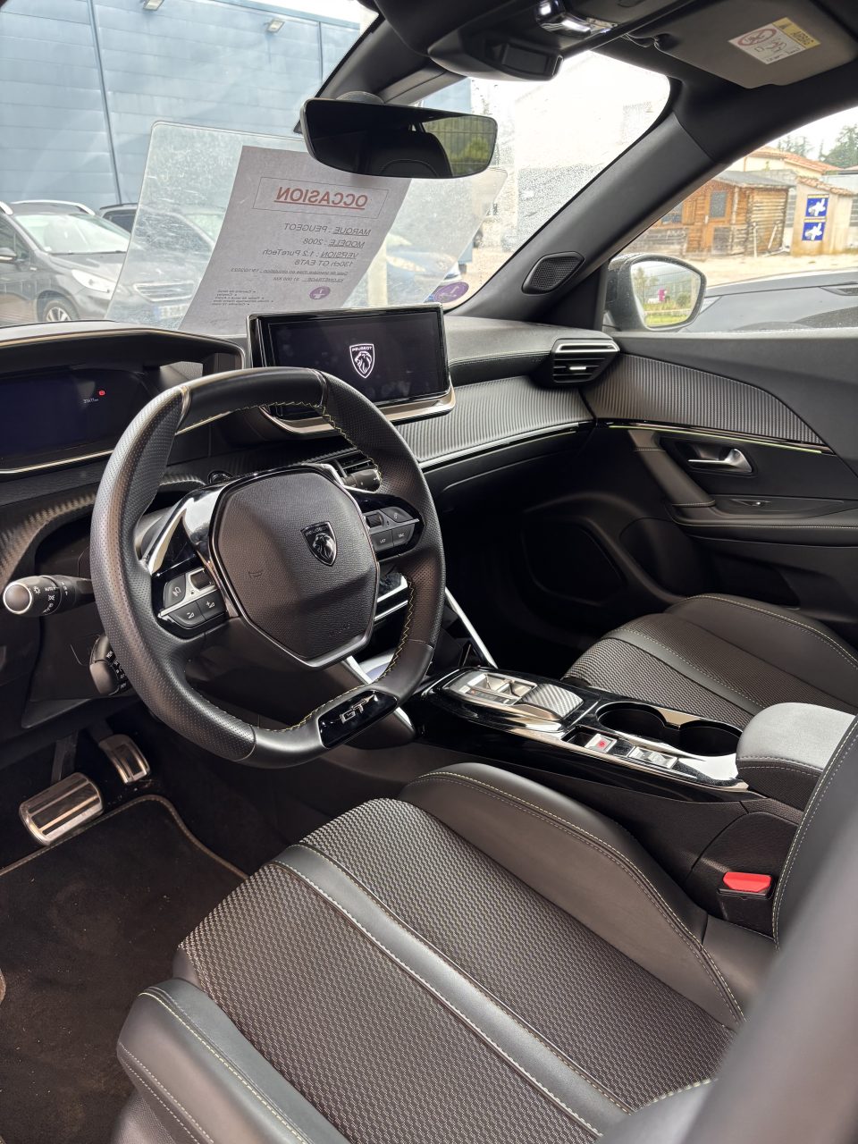 Peugeot 2008 GT, gris — photo 5