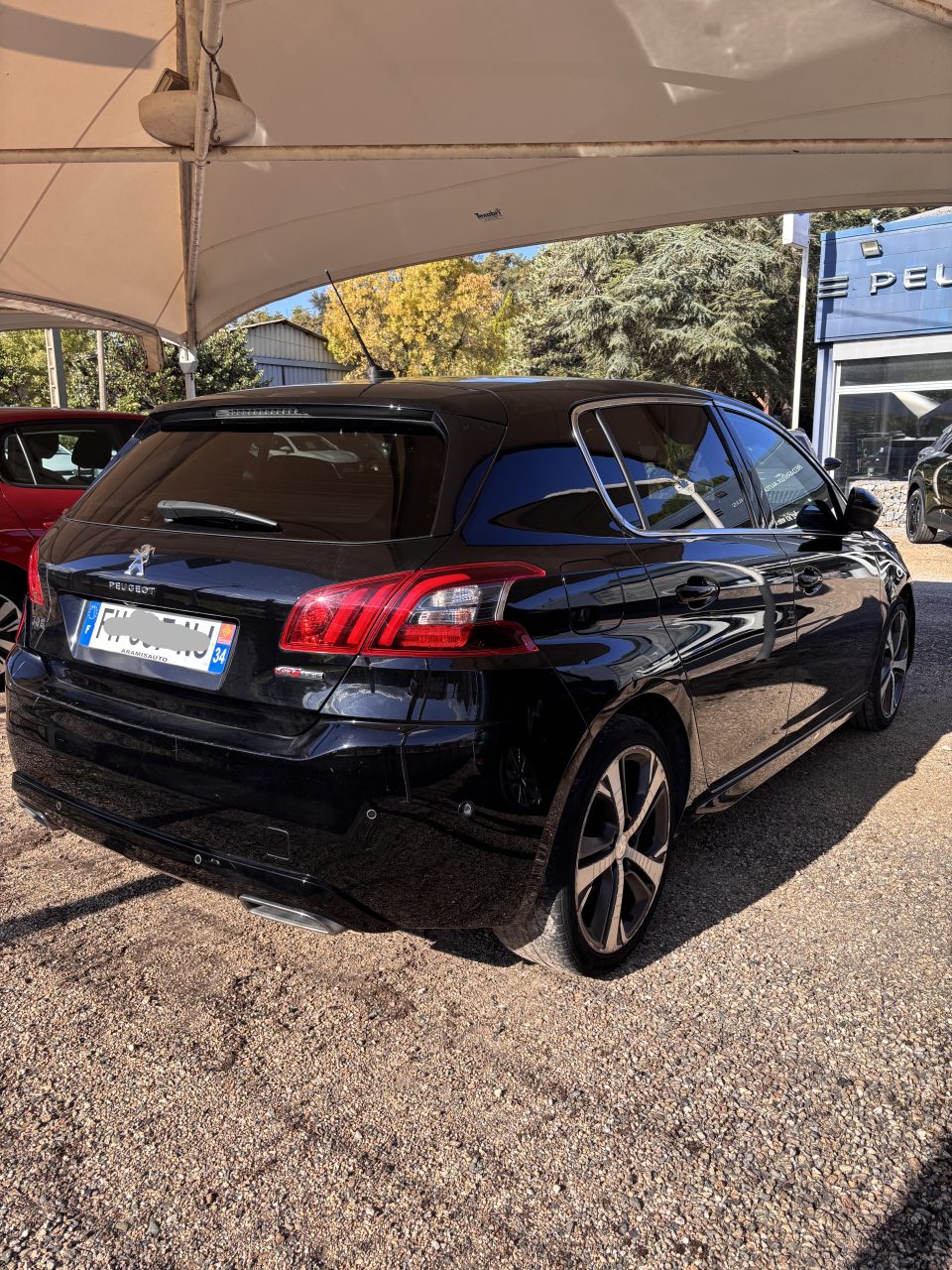 Peugeot 308 GT LINE, noir — photo 2